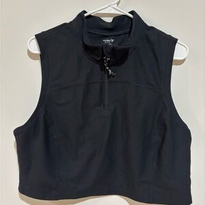 Old Navy Black Sleeveless Crop Top